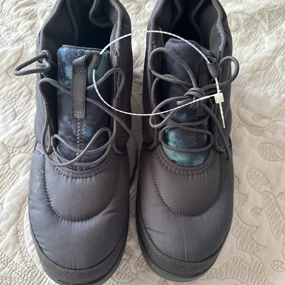 The North Face Men's Grey and Teal Snow Boots Size 11